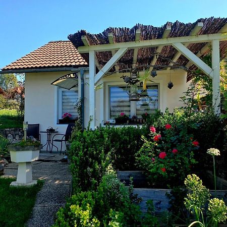 Ferienhaus Kaerntnergmiat Feldkirchen in Kärnten Eksteriør billede